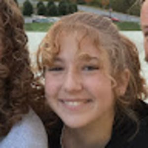 Meet your Posher, Ella